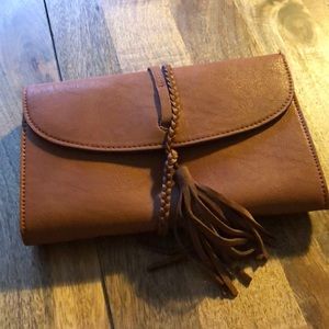 NWT! Anthro clutch